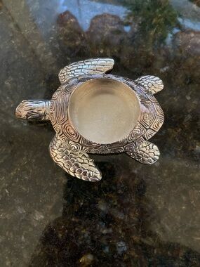 Yankee Candle Sea Turtle Tealight Holder- RETIRED